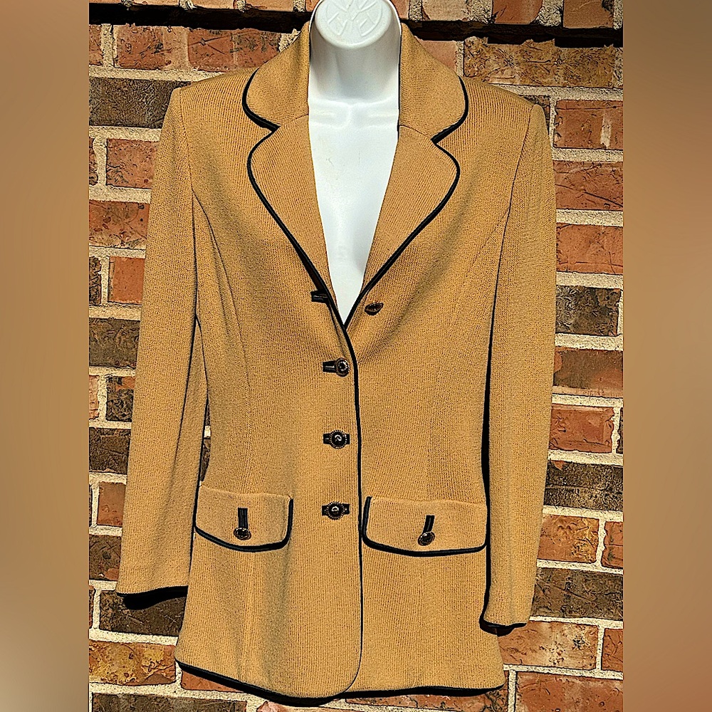St.John Collection by Marie Gray,Tan Knit Jacket W/ Black Trim,Gold Buttons SZ 6 - Picture 1 of 12